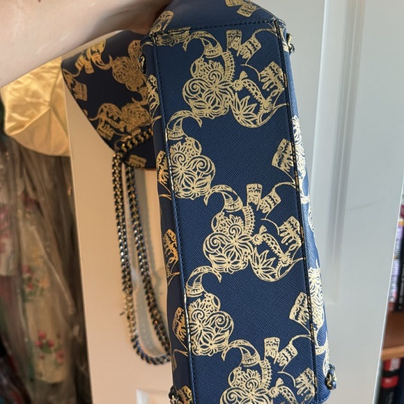 Lilly Pulitzer Reversible Seaside Tassel Tote - EUC - Picture 6 of 7